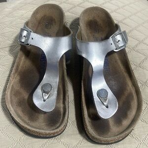 Birkenstock Gizeh Thong Sandals Silver Leather Size 37 softbed